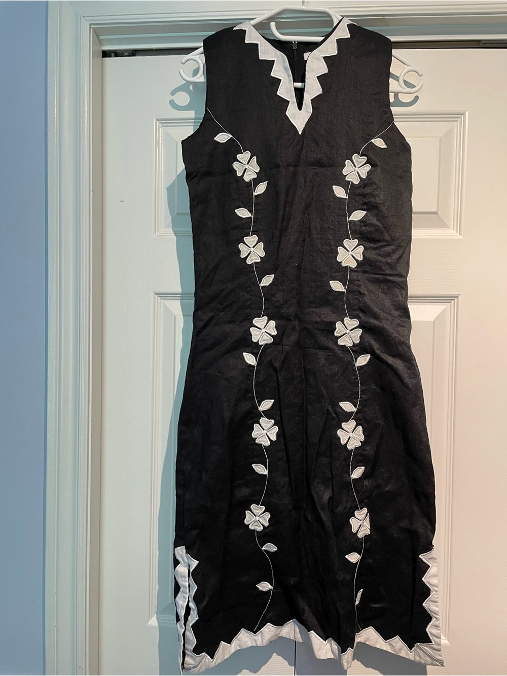 Isaac Mizrahi Black Mini Dress with White Floral Embroidery